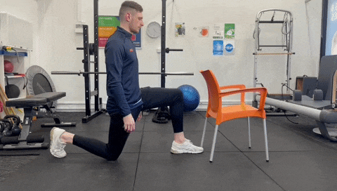 Lunge Stretch home exercise